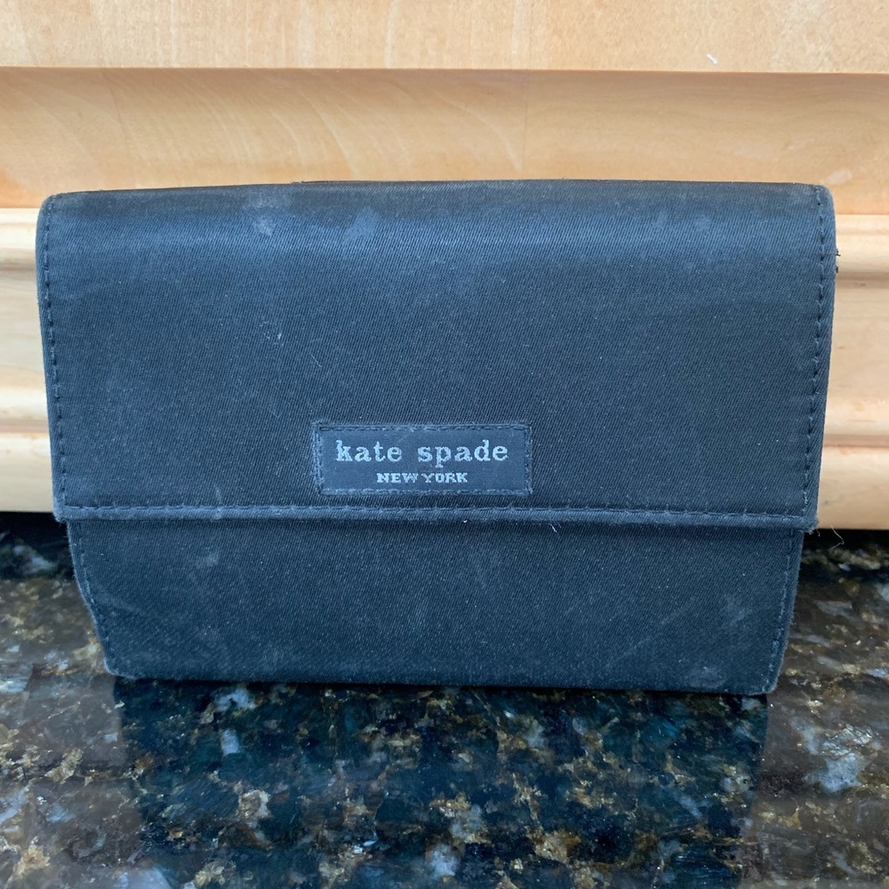 Kate Spade bifold wallet